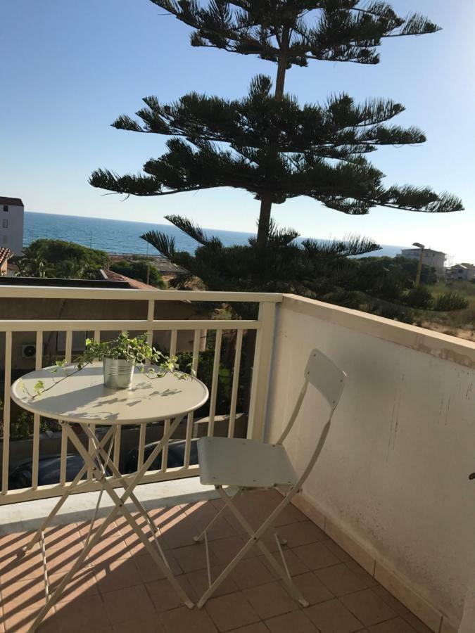 Frontemare Agrigento Exterior foto